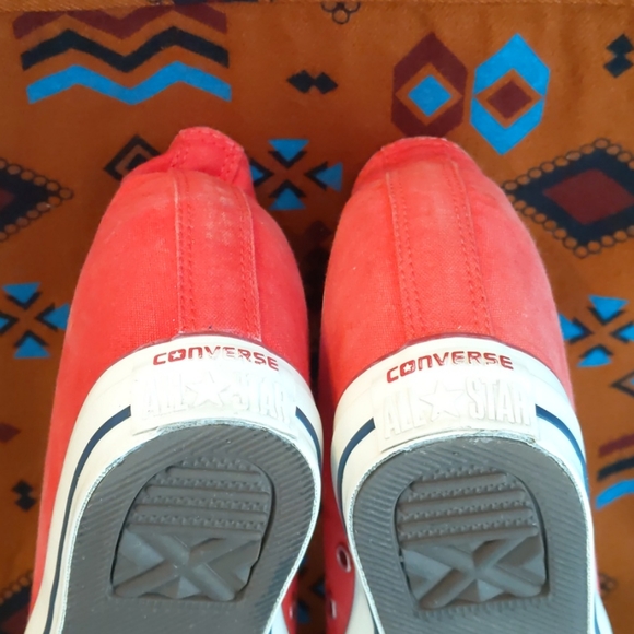 Converse Chuck Taylor Hidden Wedge Platform Shoes - Picture 8 of 11